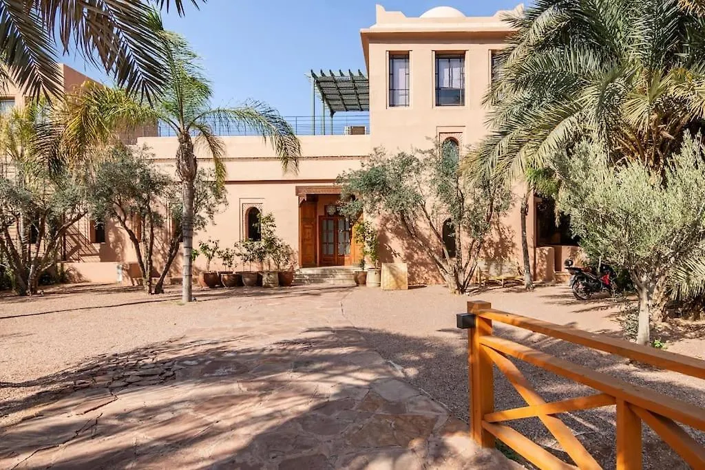 Villa May Sur Le Golf De La Palmeraie With Cooker And Butler Included Marrakesh
