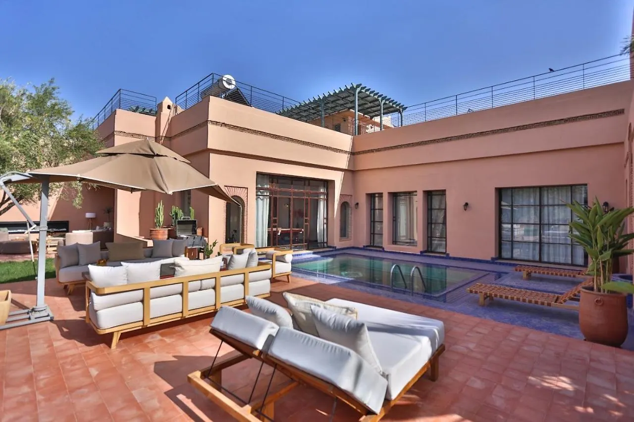 Villa May Sur Le Golf De La Palmeraie With Cooker And Butler Included Marrakesh