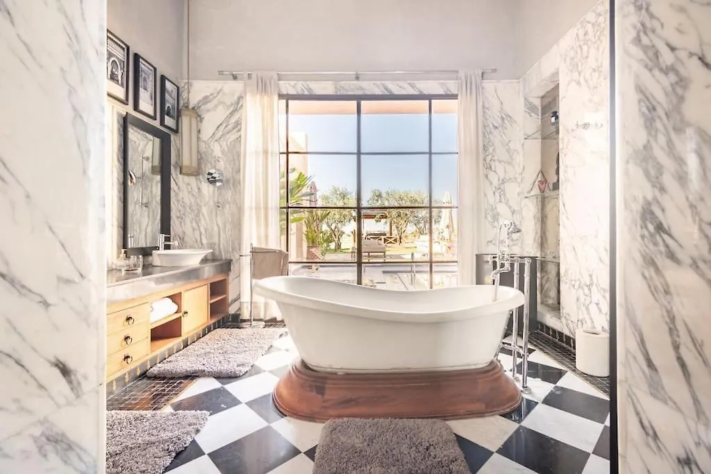 Villa May Sur Le Golf De La Palmeraie With Cooker And Butler Included Marrakesh