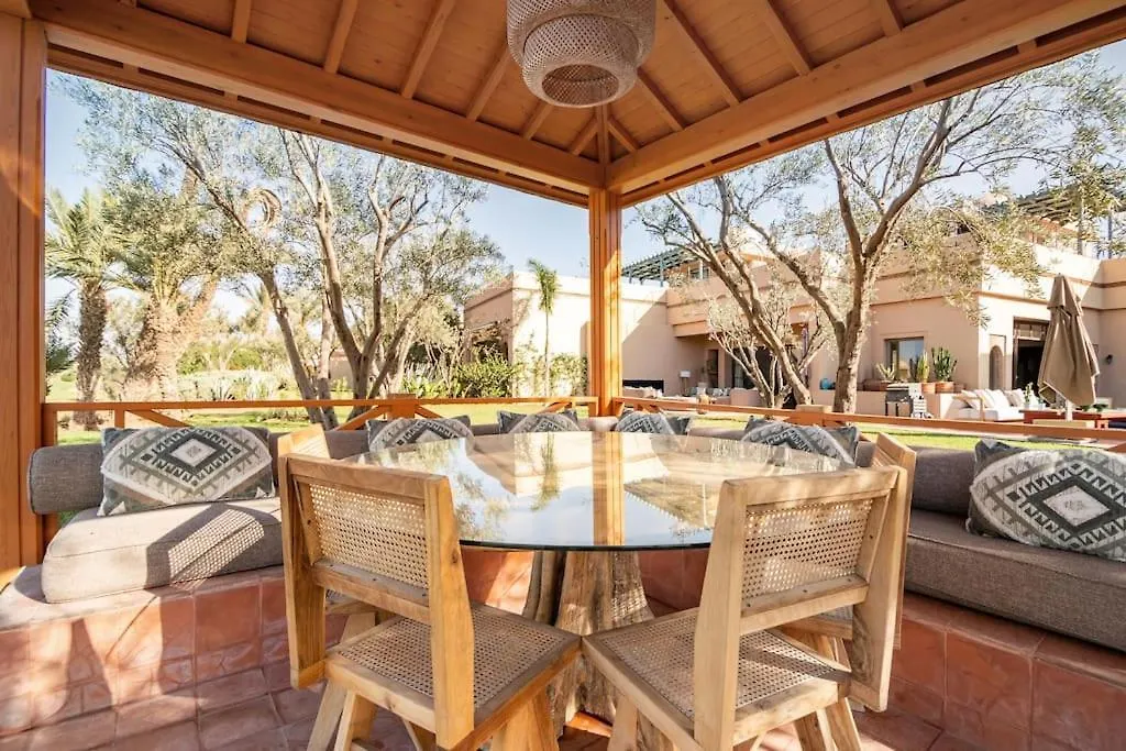 Villa May Sur Le Golf De La Palmeraie With Cooker And Butler Included Marrakesh 0*,